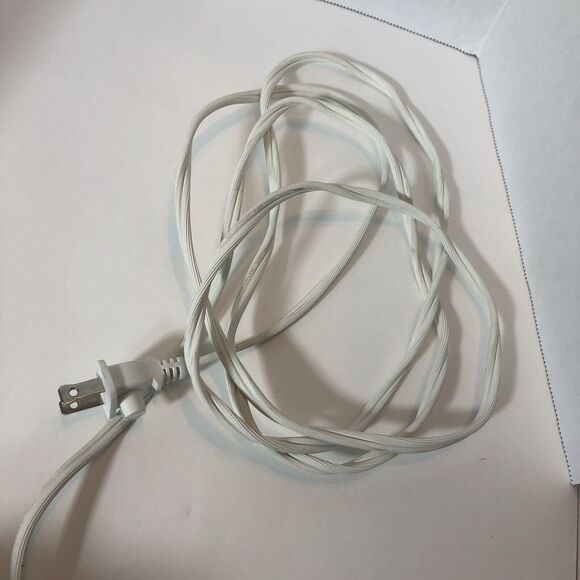 Black+Decker Black &‎ Decker Traditional Iron Corded Xpress Steam Smart IRO8X B4 - Picture 9 of 12